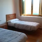 Hostel Estaciones Vivas *